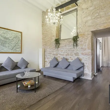 Apartamento Le Jacquard 60m2 2 Garage Centre Lyon